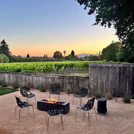 Outdoor Fire-Pit, Jacuzzi & Bbq W/ Vineyard Views! Villa Windsor Dış mekan fotoğraf